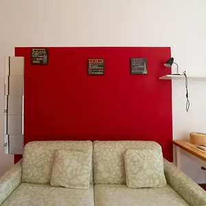 Hbhall Navigli 21 Milán