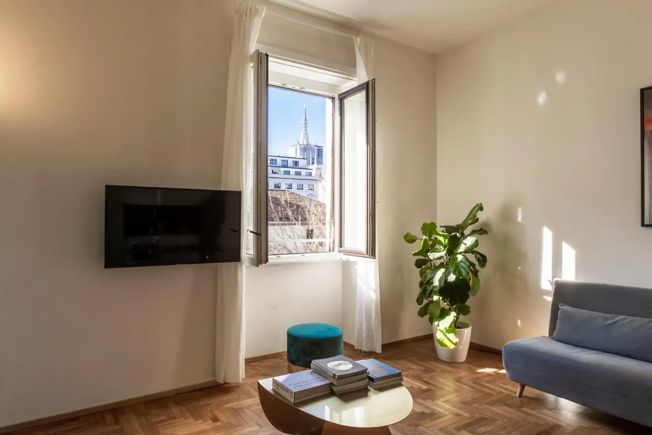 Duomo Big Apartment Milan