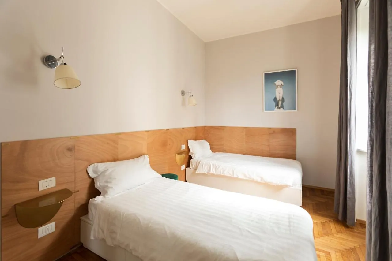 Duomo Big Apartment Milan