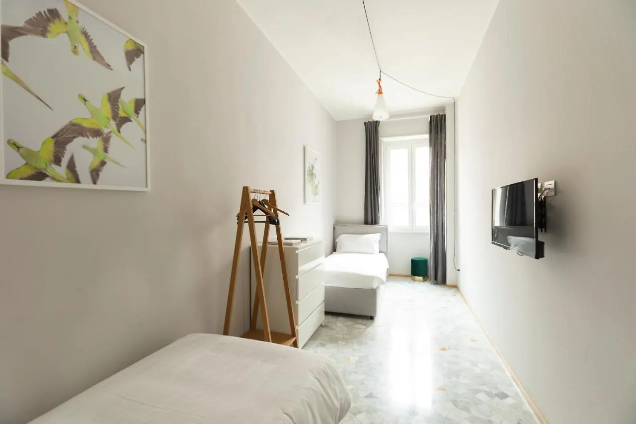 Duomo Big Apartment Milan Italy